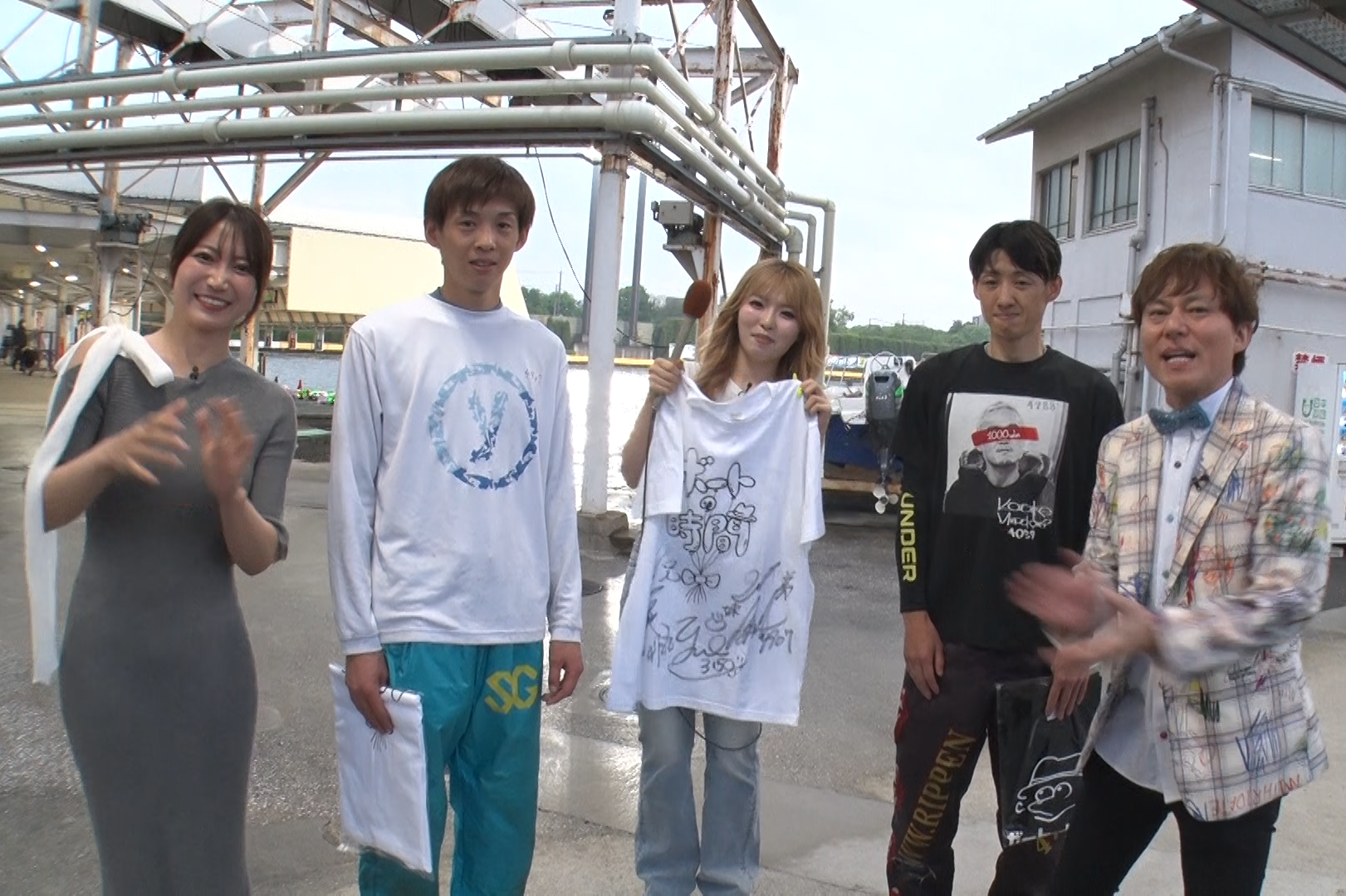 トリプル小池サイン入りTシャツ